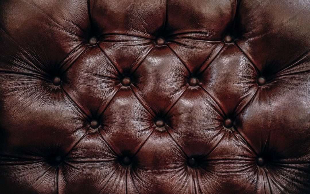 What is Waxed Leather? An in-depth guide to Waxed Leather